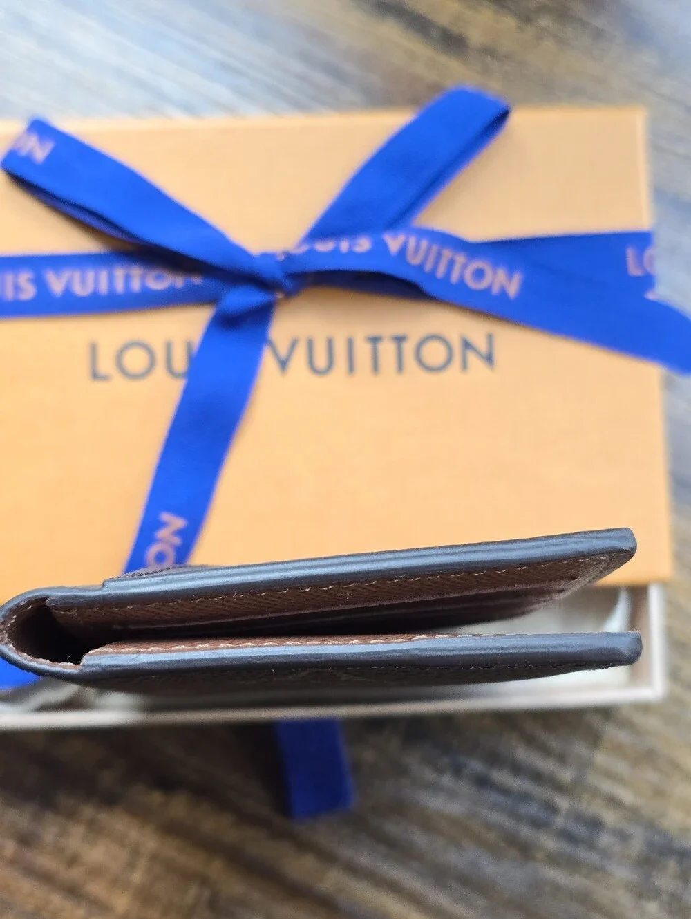 Louis Vuitton Pocket Organizer- Full Inclusion